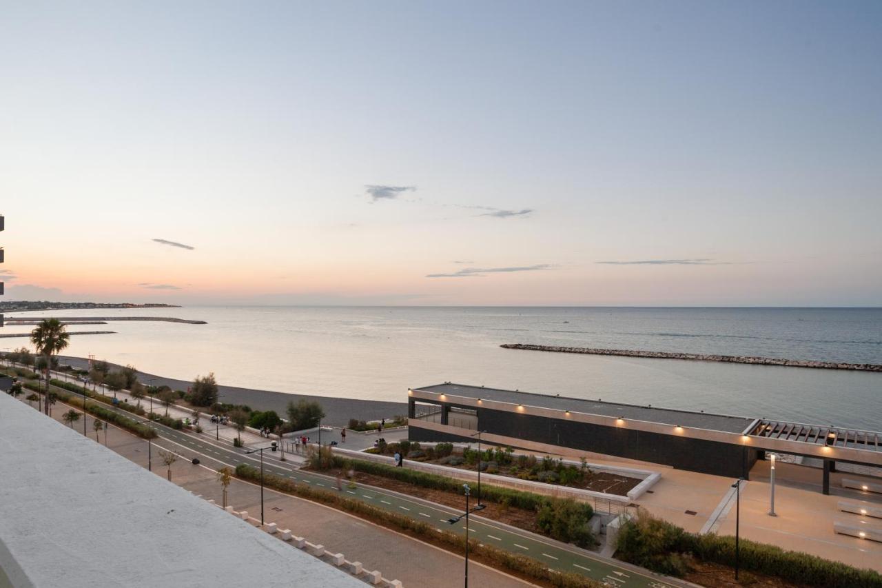 Tramonto Sul Mare Bari Apartment Near The Airport Luaran gambar