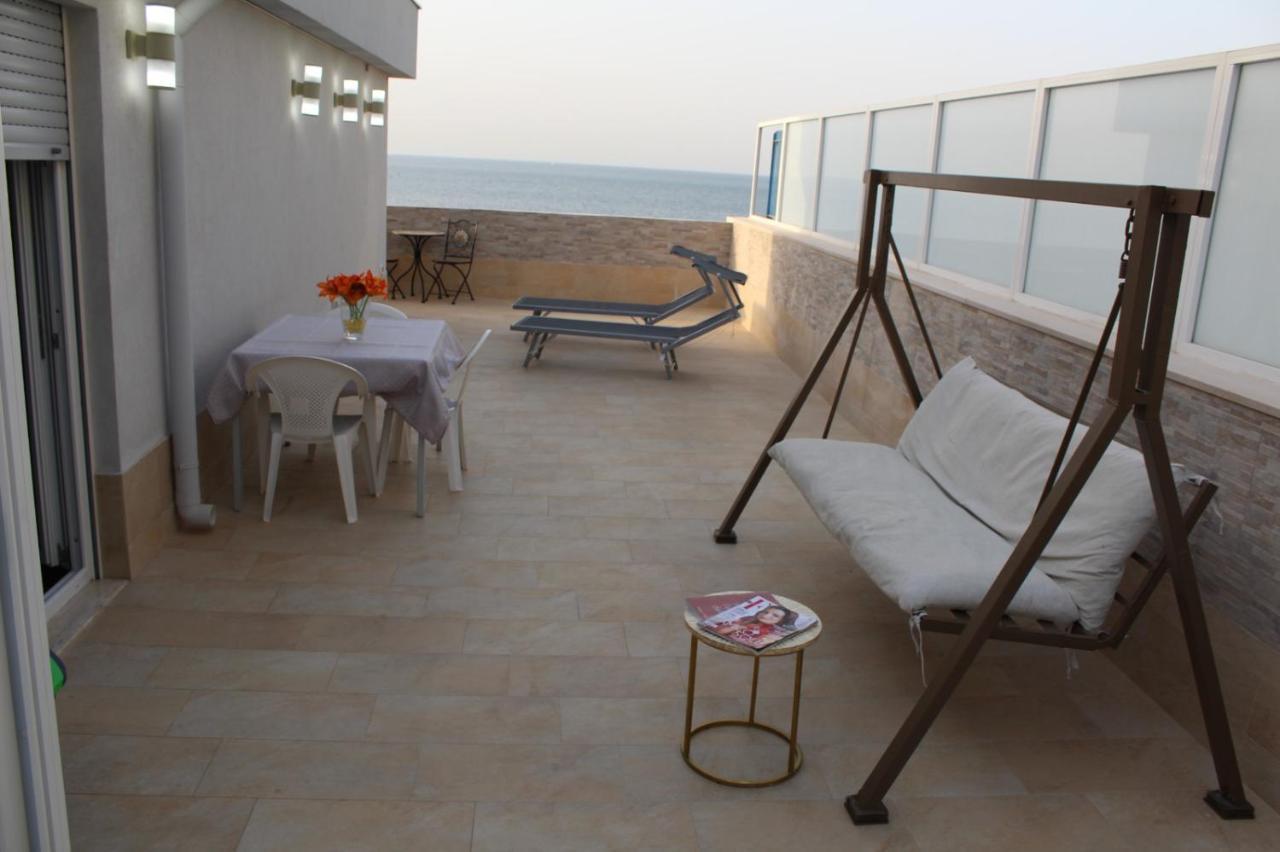 Tramonto Sul Mare Bari Apartment Near The Airport Luaran gambar